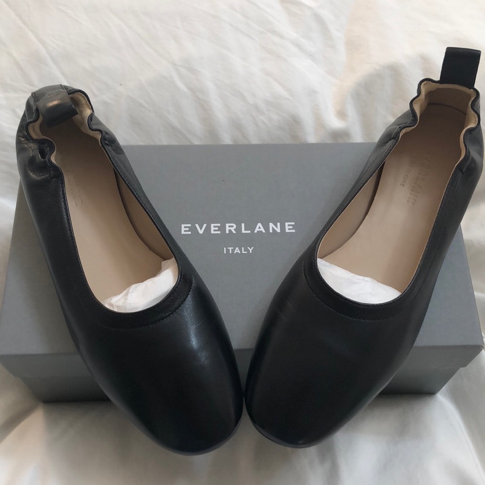 Brand new Everlane black flats 7.5